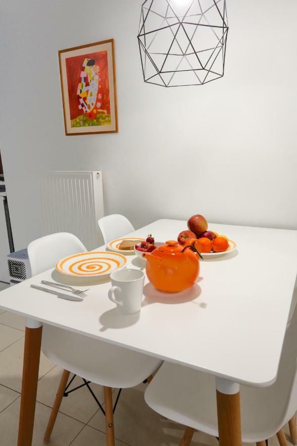 Katia'S Pepper Tree Apartment كاندية المظهر الخارجي الصورة