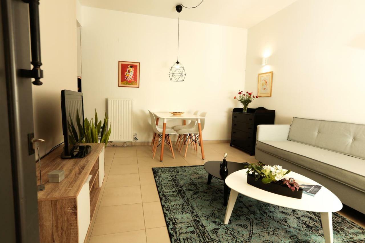 Katia'S Pepper Tree Apartment كاندية المظهر الخارجي الصورة